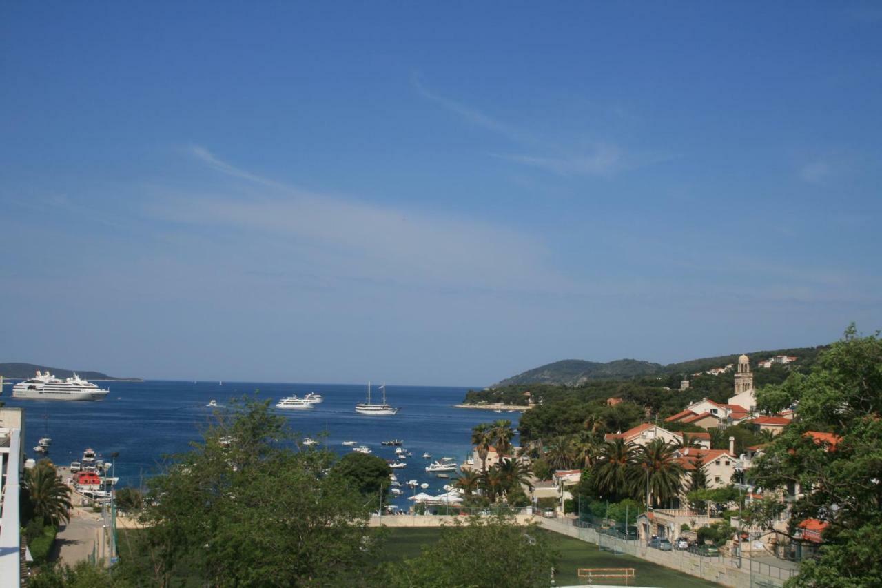 Villa Marinesa Hvar Town Esterno foto